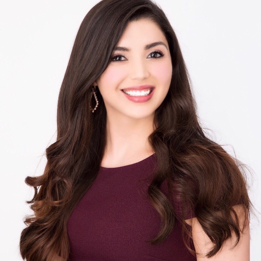 Meet your Posher, Crystal